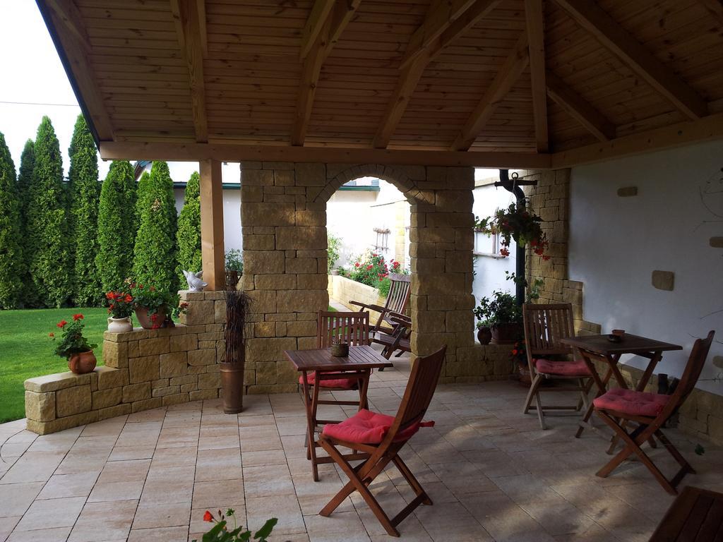 Отель Gastehaus Samira Пурбах-ам-Нойзидлер-Зе Экстерьер фото